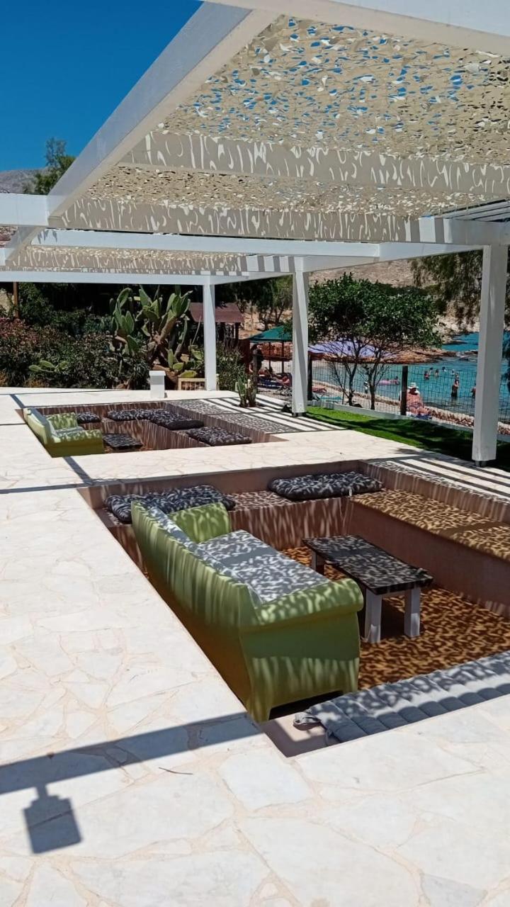 Villa Aristoteles Chalki Town Luaran gambar