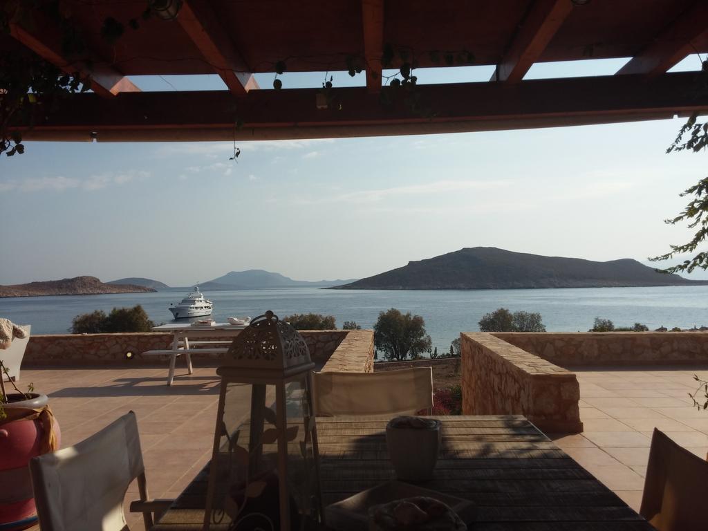Villa Aristoteles Chalki Town Luaran gambar